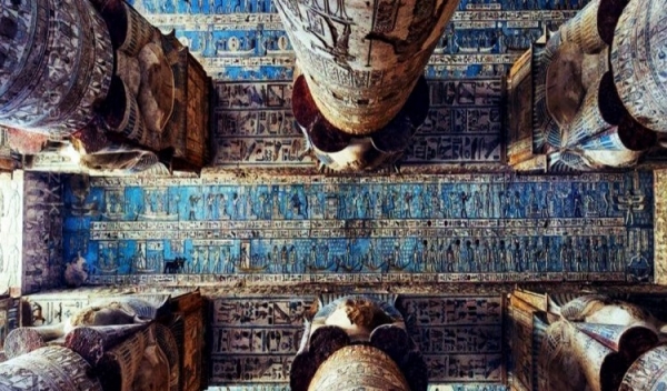 Private Day Tour to the Temple of Hathor and Abydos Temple