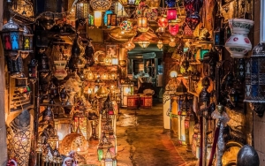Day Tour Cairo Egyptian Museum Coptic Cairo and Khan El Khalili Bazaar from Giza