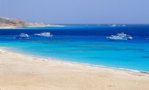Private Transport to Hurghada from Luxor