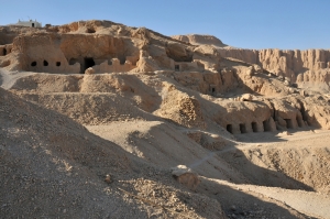Private Tour: Valley of the Nobles and Valley of the Artisans
