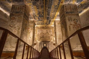 Overnight Tour to the Valley of the Kings and Luxor Temples